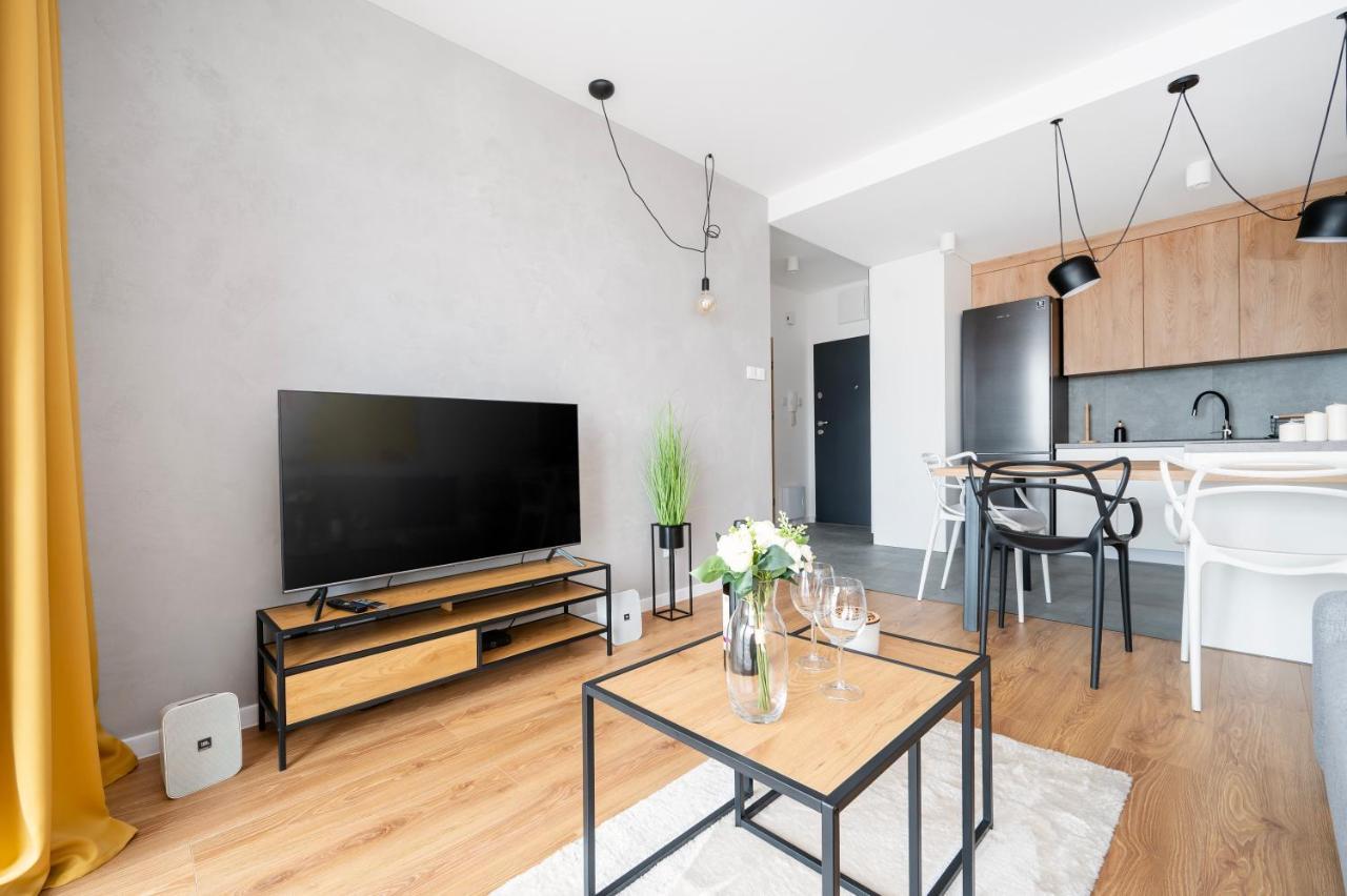9Th Floor Lodz Manufaktura Apartments With Parking By Rentujemy Dış mekan fotoğraf